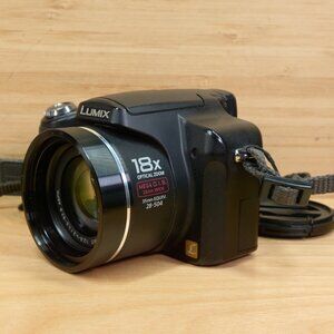Panasonic Lumix DMC-FZ18 / 8.1MP Digital Camera / 18x Optical Zoom / Tested